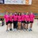Mannschaft in pinken Trikots bei „Jugend trainiert für Olympia & Paralympics“.
